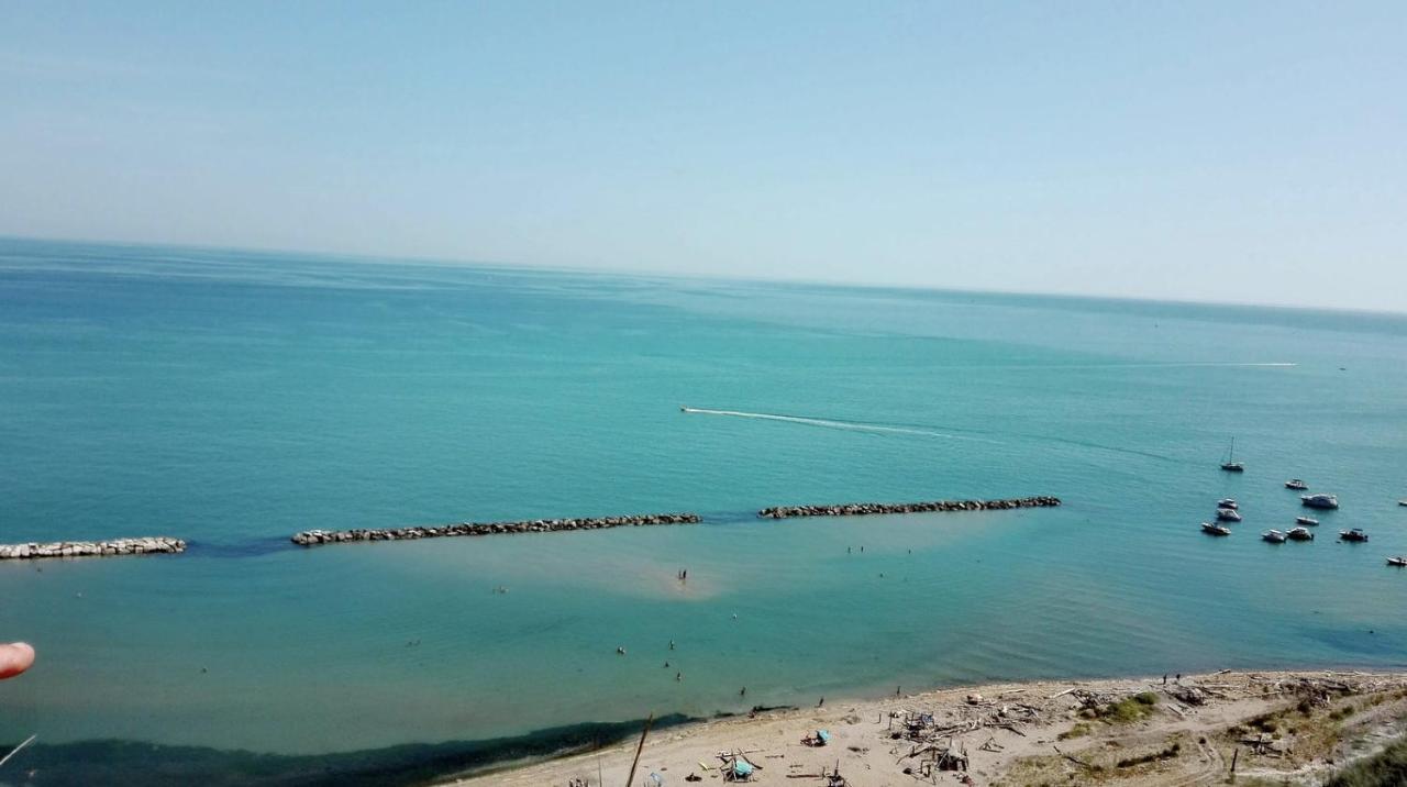 Casa Baia Flaminia Apartment Pesaro Luaran gambar